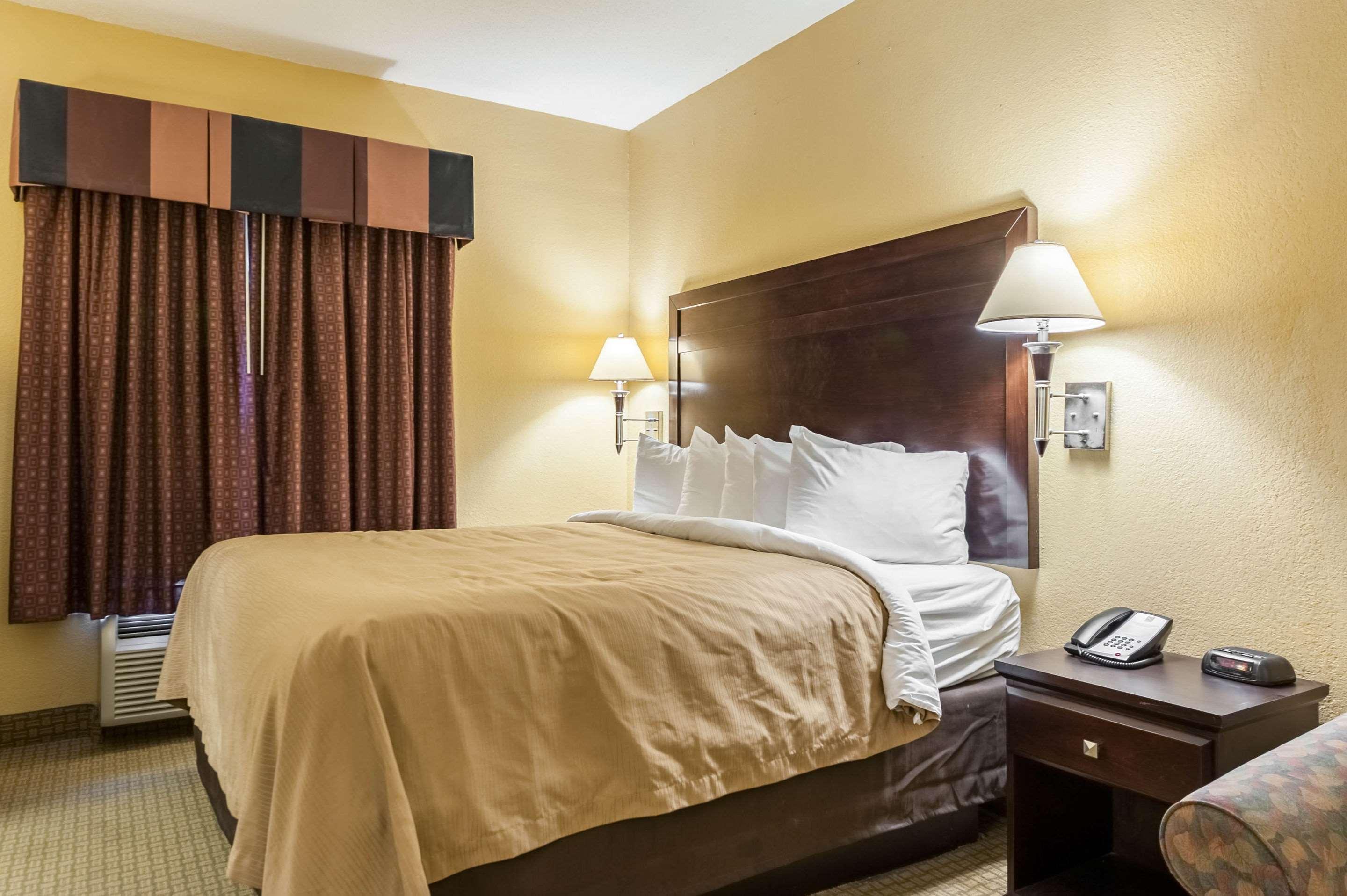 Quality Inn & Suites Lafayette Luaran gambar