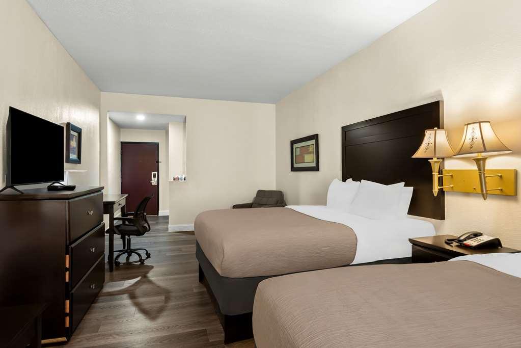 Quality Inn & Suites Lafayette Bilik gambar